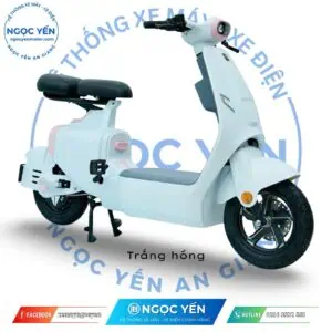Xe điện Ally Elyas 2 màu trắng, thiết kế hiện đại, phù hợp di chuyển trong thành phố.
