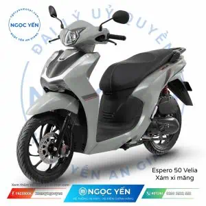 Xe máy 50cc Detech Espero Velia màu xám bạc, thiết kế nhỏ gọn phù hợp di chuyển hàng ngày.