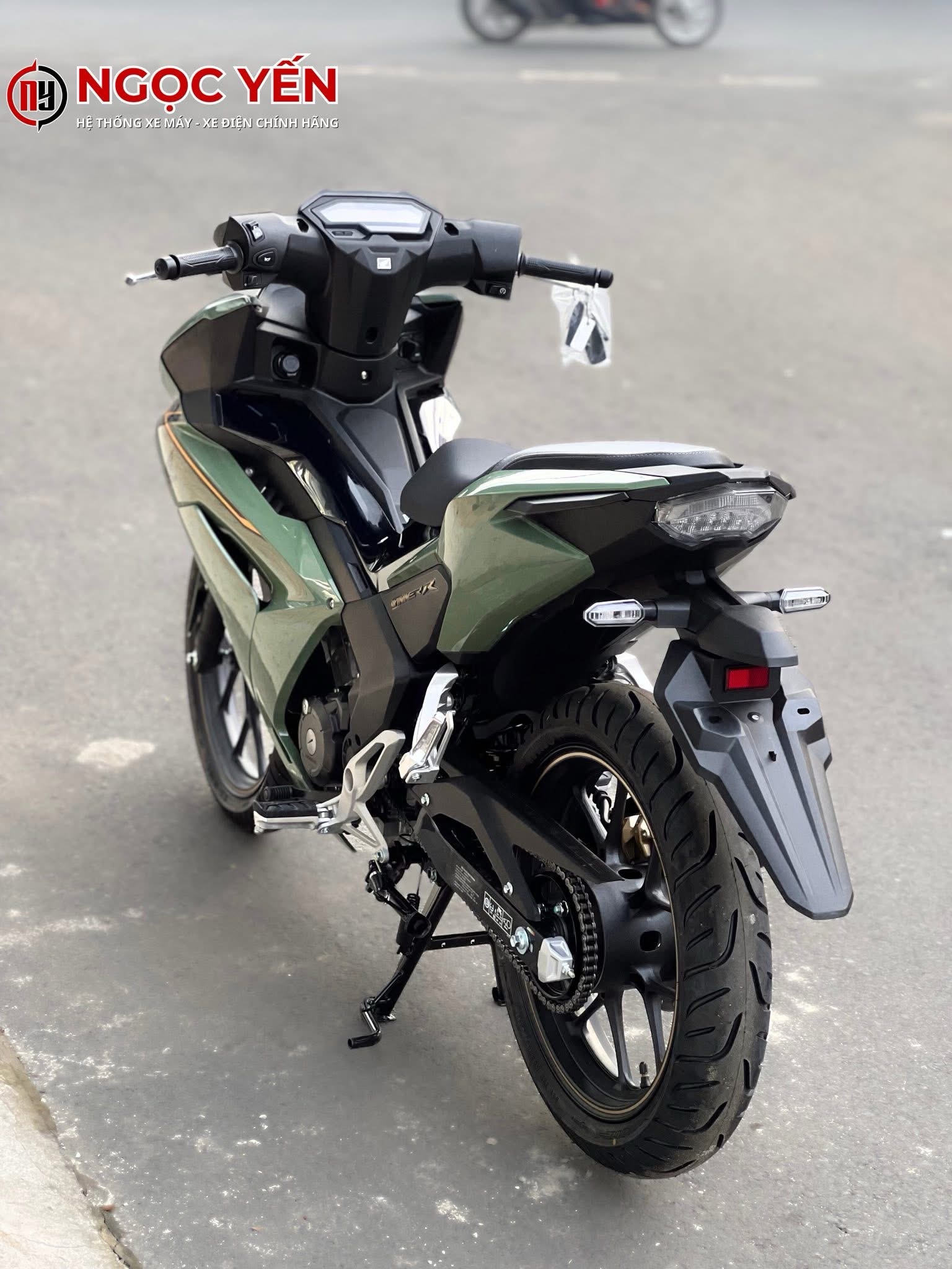 Xe máy Honda Winner R - Ảnh 9